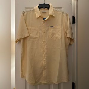 Columbia PFG Button Up